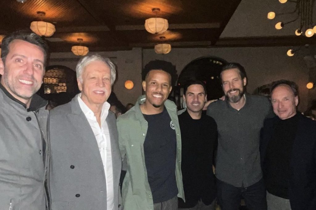 Edu Gaspar, Stan Kroenke, Cecil Jee Thomas, Mikel Arteta, Josh Kroenke, and Tim Lewis pose for a photo (via Cecil_Jee on Instagram)