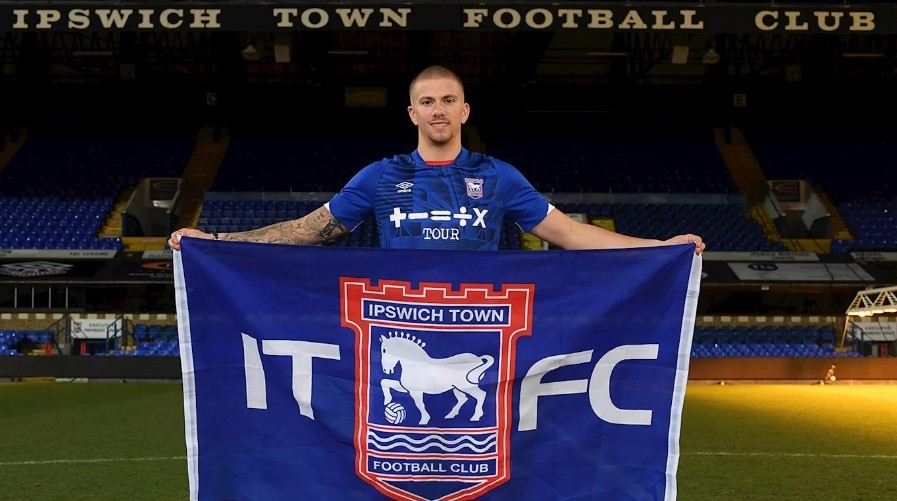 Harry Clarke after signing for Ipswich Town (Photo via ITFC.co.uk)