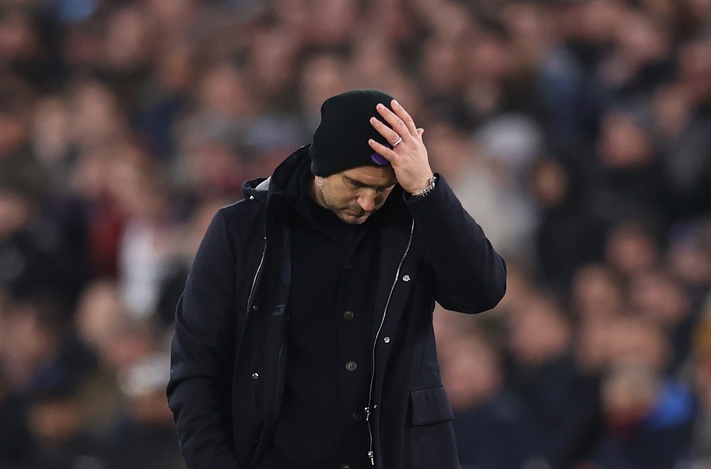 LONDON, ENGLAND: Frank Lampard, Manager of Everton reacts during the Premier League match between West Ham United and Everton FC at London Stadium on January 21, 2023. (Photo by Alex Pantling/Getty Images)