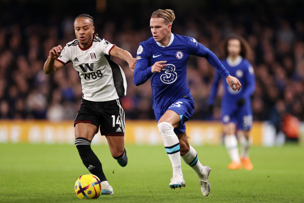 LONDON, ENGLAND - FEBRUARY 03: Mykhailo Mudryk of Chelsea battles for possession with Bobby Reid of Fulham during the Premier League match between Chelsea FC and Fulham FC at Stamford Bridge on February 03, 2023 in London, England. (Photo by Ryan Pierse/Getty Images)