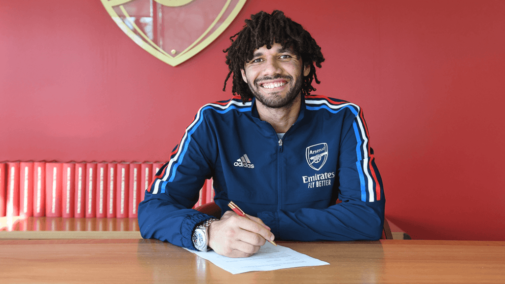 Mohamed Elneny signs new contract with Arsenal (Photo via Arsenal.com)