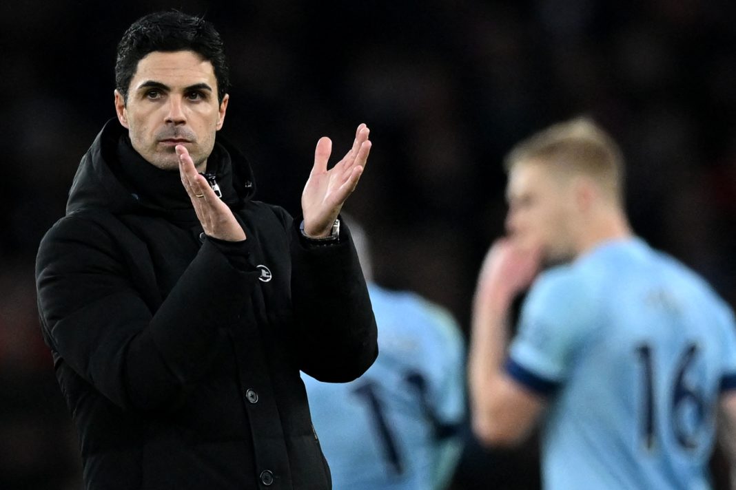Arsenal's Spanish manager Mikel Arteta applauds the fans following the English Premier League football match between Arsenal and Brentford at the Emirates Stadium in London on February 11, 2023. (Photo by JUSTIN TALLIS/AFP via Getty Images)