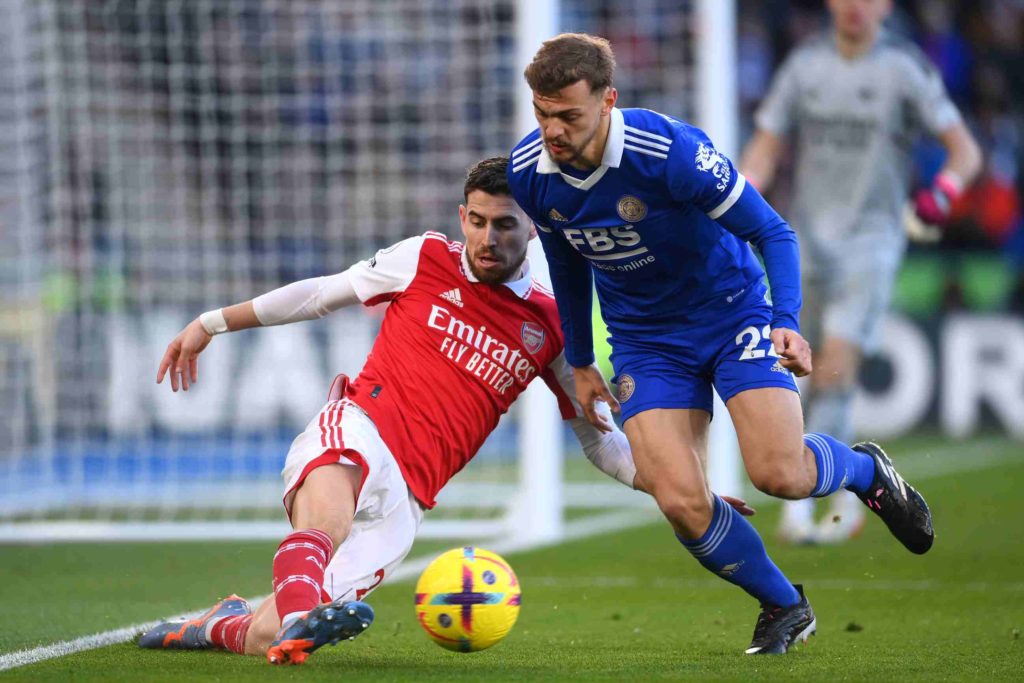 LEICESTER, ENGLAND - FEBRUARY 25: Jorginho of Arsenal battles for possession with Kiernan Dewsbury-Hall of Leicester City during the Premier League match between Leicester City and Arsenal FC at The King Power Stadium on February 25, 2023 in Leicester, England. (Photo by Laurence Griffiths/Getty Images)