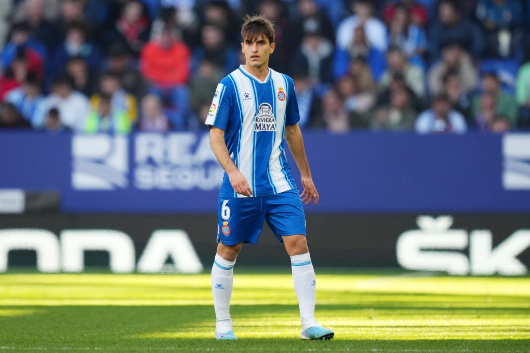 BARCELONA, SPAIN - FEBRUARY 04: Denis Suarez of RCD Espanyol looks on during the LaLiga Santander match between RCD Espanyol and CA Osasuna at RCDE Stadium on February 04, 2023 in Barcelona, Spain. (Photo by Alex Caparros/Getty Images)