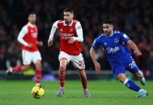 LONDON, ENGLAND: Jorginho of Arsenal runs with the ball while under pressure from Neal Maupay of Everton during the Premier League match between Arsenal FC and Everton FC at Emirates Stadium on March 01, 2023. (Photo by Clive Rose/Getty Images)
