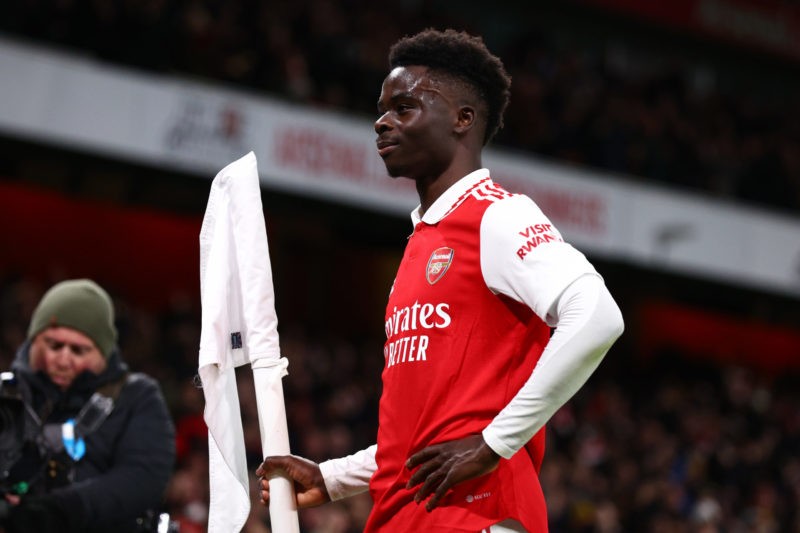 LONDON, ENGLAND - MARCH 01: Bukayo Saka of Arsenal celebrates after scoring the team's first goal during the Premier League match between Arsenal FC and Everton FC at Emirates Stadium on March 01, 2023 in London, England. (Photo by Clive Rose/Getty Images)