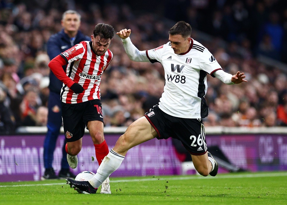 LONDON, ENGLAND: Patrick Roberts of Sunderland is challenged by Joao Palhinha of Fulham during the Emirates FA Cup Fourth Round match between Fulham and Sunderland at Craven Cottage on January 28, 2023. (Photo by Clive Rose/Getty Images)