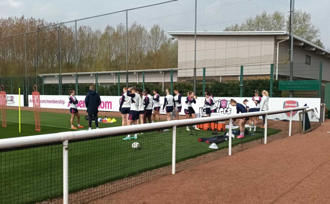 The Arsenal Women in training pre-Wolfsburg (Photo by Sylvain Jamet)