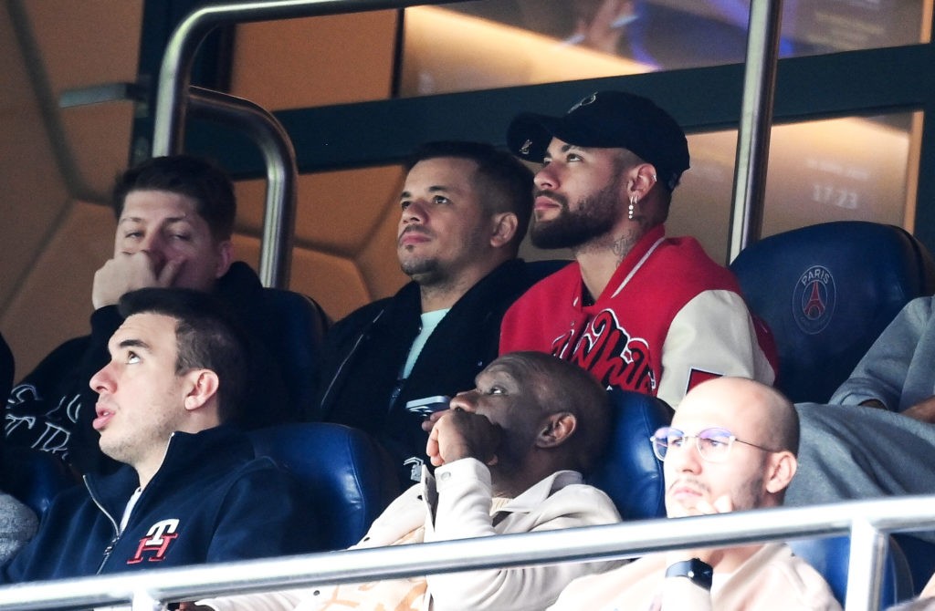 Neymar transfer - Paris Saint-Germain's Brazilian forward Neymar (UP-R) attends the French L1 football match between Paris Saint-Germain (PSG) and FC Lorient at The Parc des Princes Stadium in Paris on April 30, 2023. (Photo by FRANCK FIFE / AFP) (Photo by FRANCK FIFE/AFP via Getty Images)