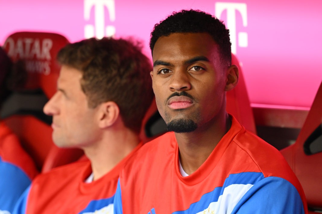 MUNICH, GERMANY - APRIL 30: Thomas Müller and Ryan Gravenberch of FC Bayern München look on from the bench prior to the Bundesliga match between FC Bayern München and Hertha BSC at Allianz Arena on April 30, 2023 in Munich, Germany. (Photo by Sebastian Widmann/Getty Images)