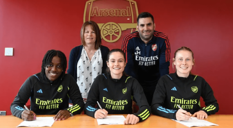 Michelle Agyemang, Freya Godfrey, and Naomi Williams, have penned their first professional contracts.