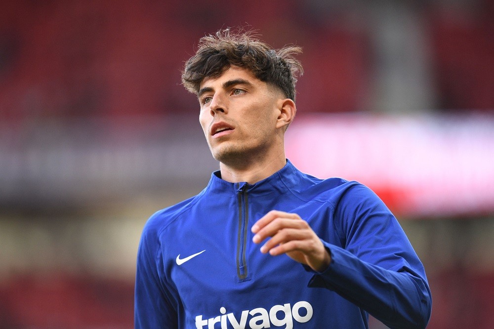 Chelsea's German midfielder Kai Havertz warms up ahead of the English Premier League football match between Manchester United and Chelsea at Old Trafford in Manchester, north-west England, on May 25, 2023. (Photo by OLI SCARFF/AFP via Getty Images)