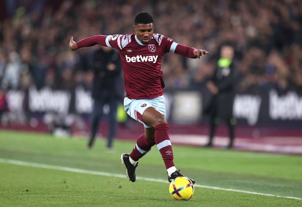 LONDON, ENGLAND: Ben Johnson of West Ham during the Premier League match between West Ham United and Everton FC at London Stadium on January 21, 2023. (Photo by Alex Pantling/Getty Images)