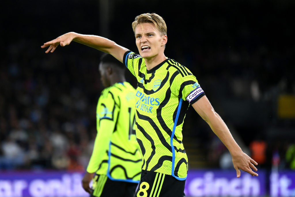 LONDON, ENGLAND - AUGUST 21: Martin Odegaard of Arsenal celebrates after scoring the team's first goal during the Premier League match between Crystal Palace and Arsenal FC at Selhurst Park on August 21, 2023 in London, England. (Photo by Mike Hewitt/Getty Images)