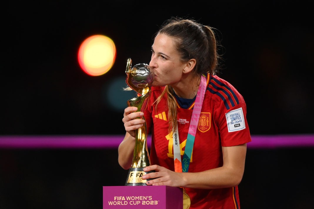 SYDNEY, AUSTRALIA - AUGUST 20: Laia Codina of Spain kisses the FIFA Women's World Cup Trophy at the award ceremony following the FIFA Women's World Cup Australia & New Zealand 2023 Final match between Spain and England at Stadium Australia on August 20, 2023 in Sydney, Australia. (Photo by Justin Setterfield/Getty Images)