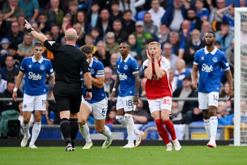 LIVERPOOL, ENGLAND - SEPTEMBER 17: Oleksandr Zinchenko of Arsenal appeals for a penalty to referee Simon Hooper during the Premier League match between Everton FC and Arsenal FC at Goodison Park on September 17, 2023 in Liverpool, England. (Photo by Stu Forster/Getty Images)
