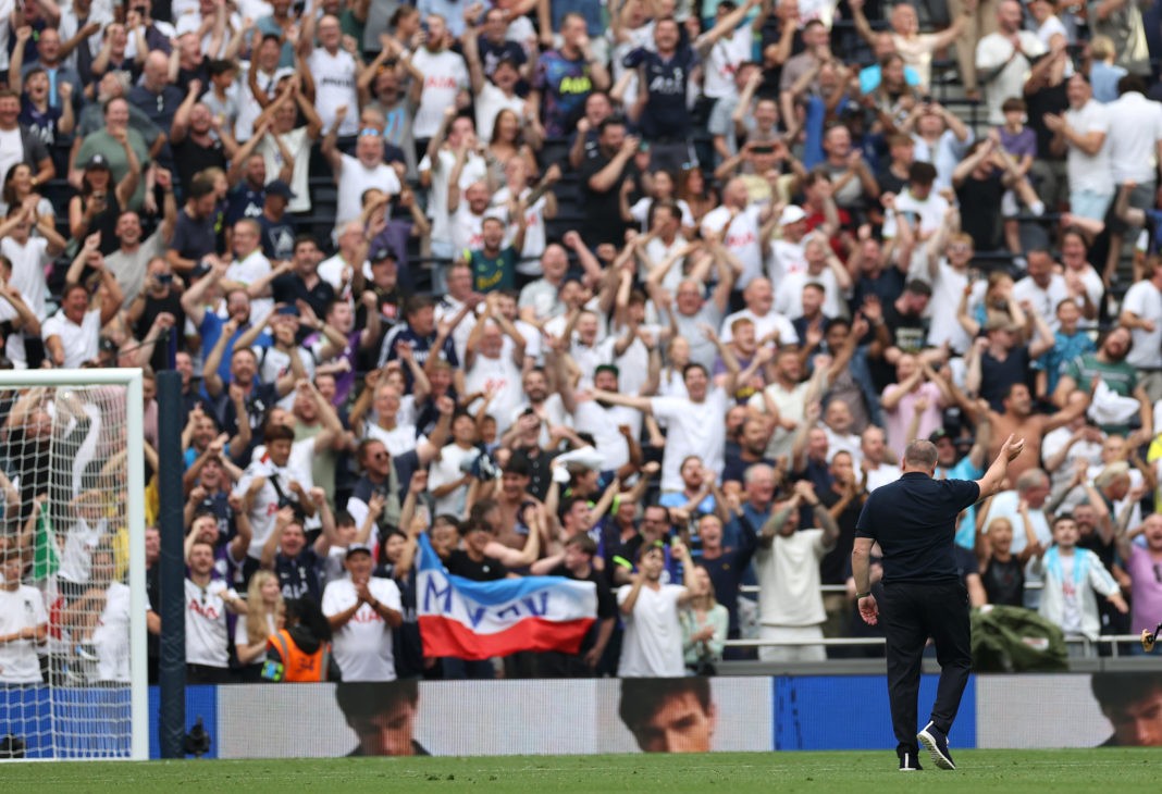 LONDON, ENGLAND - SEPTEMBER 16: Ange Postecoglou, Manager of Tottenham Hotspur, thanks the fans following the Premier League match between Tottenham Hotspur and Sheffield United at Tottenham Hotspur Stadium on September 16, 2023 in London, England. (Photo by Ryan Pierse/Getty Images)