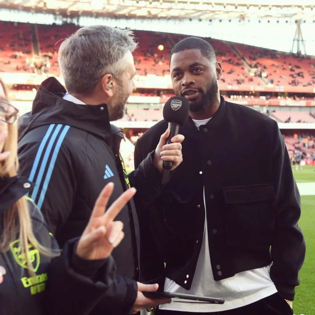 Alex Song back at the Emirates Stadium (Photo via Song on Instagram)