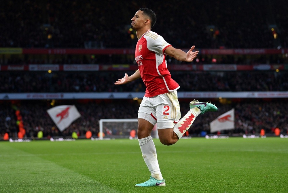 LONDON, ENGLAND: William Saliba of Arsenal celebrates after scoring the team's second goal during the Premier League match between Arsenal FC and Burnley FC at Emirates Stadium on November 11, 2023. (Photo by Justin Setterfield/Getty Images)