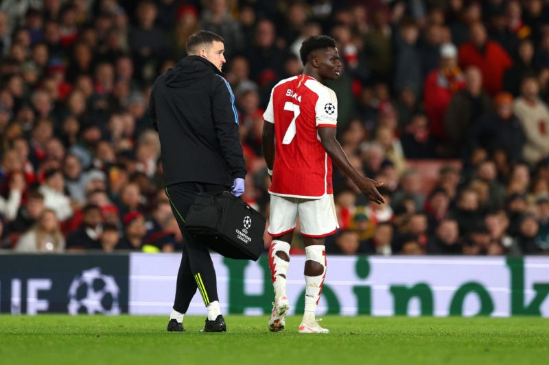 LONDON, ENGLAND - NOVEMBER 08: Bukayo Saka of Arsenal reacts as he is substituted during the UEFA Champions League match between Arsenal FC and Sevilla FC at Emirates Stadium on November 08, 2023 in London, England. (Photo by Clive Rose/Getty Images)