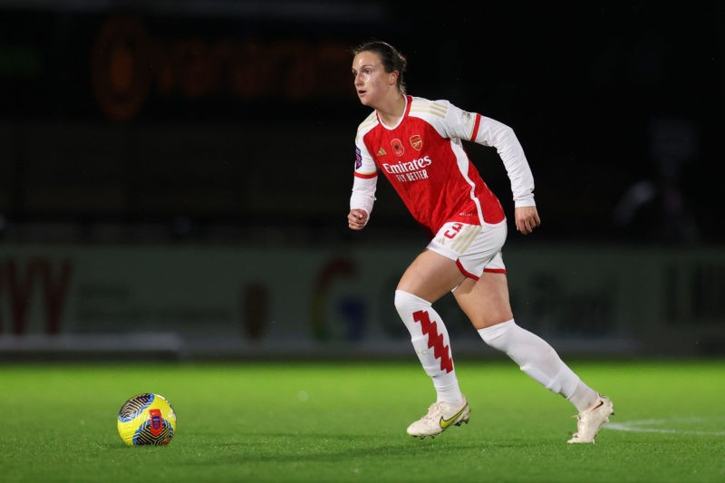 BOREHAMWOOD, ENGLAND - NOVEMBER 09: Lotte Wubben-Moy of Arsenal runs with the ball during the FA Women's Continental Tyres League Cup match between Arsenal and Bristol City at Meadow Park on November 09, 2023 in Borehamwood, England. (Photo by James Chance/Getty Images)