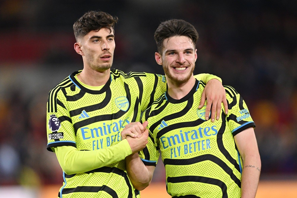 Arsenal ‘genius’ makes Team of the Week for Brentford win