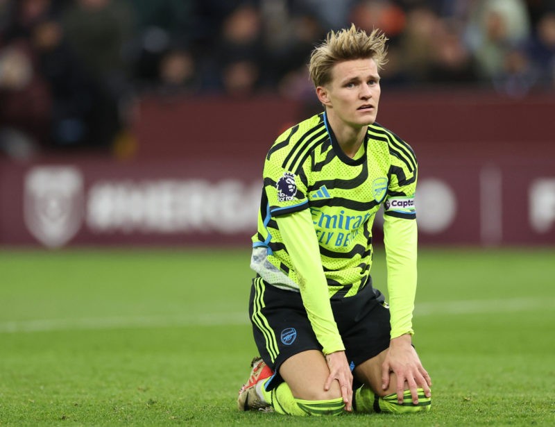 BIRMINGHAM, ENGLAND - DECEMBER 09: Martin Odegaard of Arsenal reacts during the Premier League match between Aston Villa and Arsenal FC at Villa Park on December 09, 2023 in Birmingham, England. (Photo by Catherine Ivill/Getty Images)