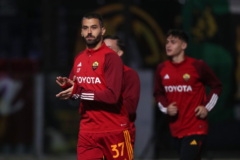 ROME, ITALY - NOVEMBER 26: Leonardo Spinazzola of AS Roma looks on during the warm up prior to Serie A TIM match between AS Roma and Udinese Calcio at Stadio Olimpico on November 26, 2023 in Rome, Italy. (Photo by Paolo Bruno/Getty Images)