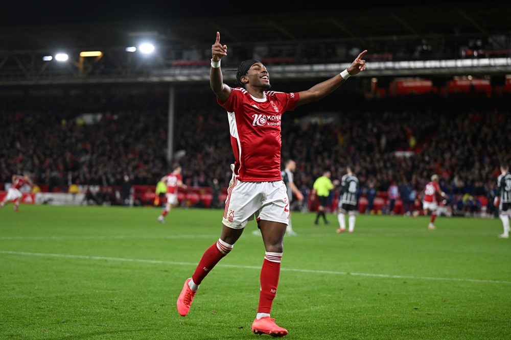 NOTTINGHAM, ENGLAND: Anthony Elanga of Nottingham Forest celebrates during the Premier League match between Nottingham Forest and Manchester United at City Ground on December 30, 2023. (Photo by Michael Regan/Getty Images)
