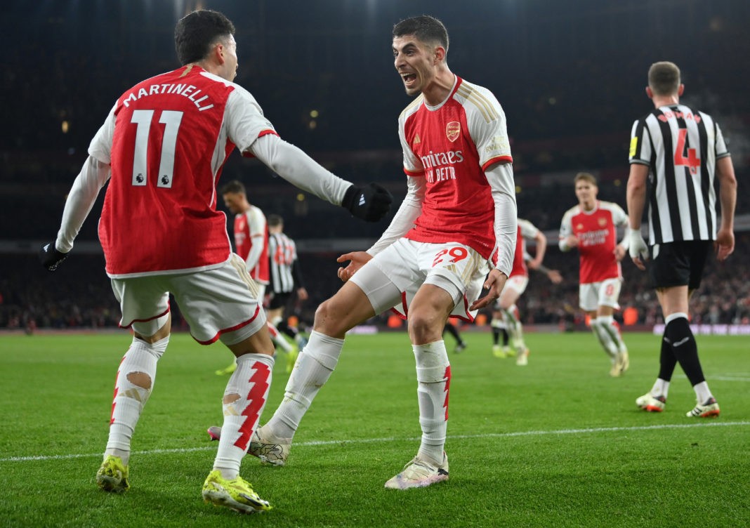LONDON, ENGLAND - FEBRUARY 24: Kai Havertz of Arsenal celebrates scoring his team's second goal with Gabriel Martinelli of Arsenal during the Premier League match between Arsenal FC and Newcastle United at Emirates Stadium on February 24, 2024 in London, England. (Photo by Justin Setterfield/Getty Images)