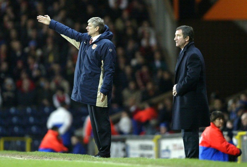 30 Jan 2002: Arsenal manager Arsene Wenger and Blackburn manager Graeme Souness during the match between Blackburn Rovers and Arsenal in the FA Barclaycard Premiership at Ewood Park, Blackburn. Mandatory Credit: Laurence Griffiths/Getty Images