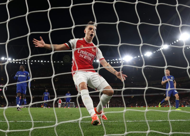 LONDON, ENGLAND - APRIL 23: Leandro Trossard of Arsenal celebrates Kai Havertz's fourth goal during the Premier League match between Arsenal FC and Chelsea FC at Emirates Stadium on April 23, 2024 in London, England. (Photo by Julian Finney/Getty Images)