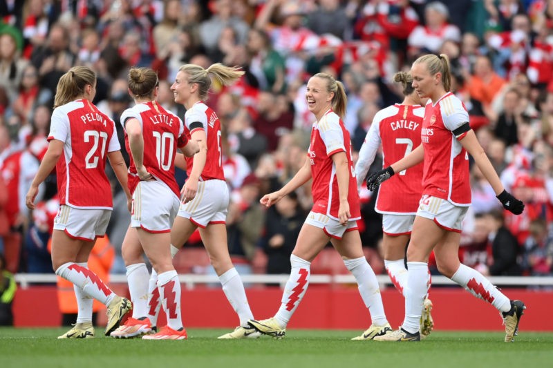 LONDON, ENGLAND - APRIL 21: Arsenal players celebrate after Alessia Russo of Arsenal (not pictured) scores her team's third goal with teammates during the Barclays Women's Super League match between Arsenal FC and Leicester City at Emirates Stadium on April 21, 2024 in London, England. (Photo by Patrick Khachfe/Getty Images)