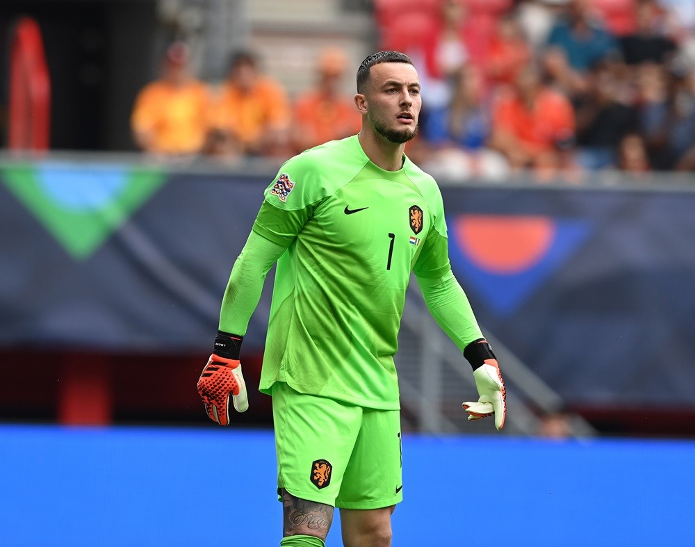 ENSCHEDE, NETHERLANDS: Justin Bijlow of Netherlands in action during the UEFA Nations League 2022/23 third-place match between Netherlands and Italy at FC Twente Stadium on June 18, 2023. (Photo by Claudio Villa/Getty Images)