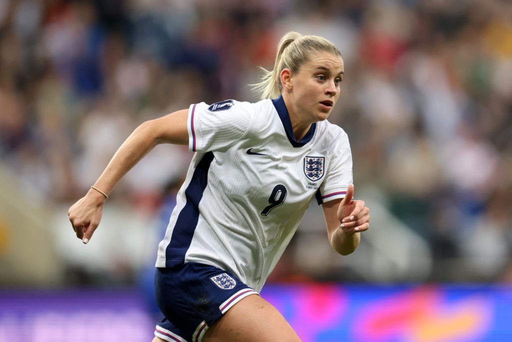 NEWCASTLE UPON TYNE, ENGLAND - MAY 31: Alessia Russo of England chases the ball during the UEFA Women's EURO 2025 qualifying match between England and France at St James' Park on May 31, 2024 in Newcastle upon Tyne, England. (Photo by George Wood/Getty Images)