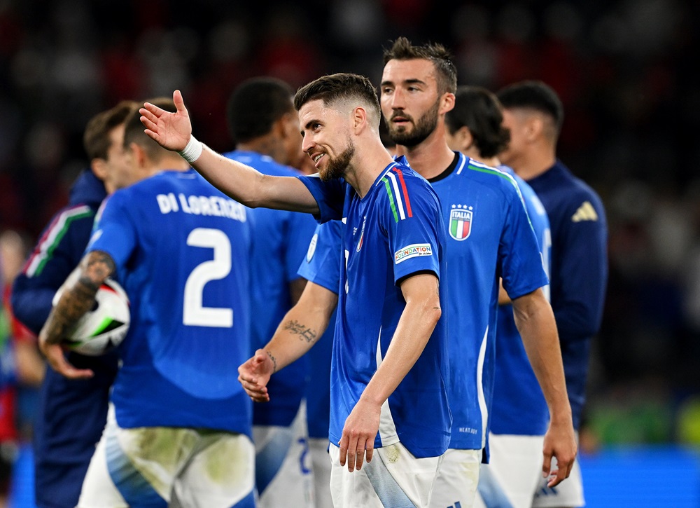 DORTMUND, GERMANY: Jorginho of Italy acknowledges the fans after the team's victory in the UEFA EURO 2024 group stage match between Italy and Albania at Football Stadium Dortmund on June 15, 2024. (Photo by Claudio Villa/Getty Images for FIGC)