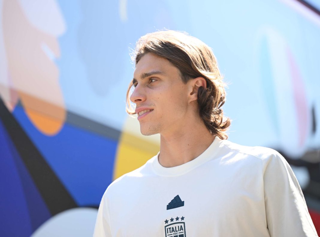 ISERLOHN, GERMANY - JUNE 26: Riccardo Calafiori of Italy arrives at Hemberg-Stadion prior to the Italy training session on June 26, 2024 in Iserlohn, Germany. (Photo by Claudio Villa/Getty Images for FIGC)