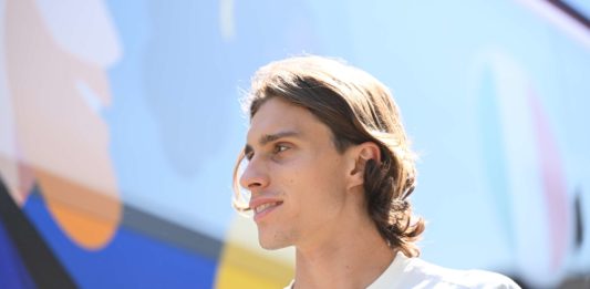 ISERLOHN, GERMANY - JUNE 26: Riccardo Calafiori of Italy arrives at Hemberg-Stadion prior to the Italy training session on June 26, 2024 in Iserlohn, Germany. (Photo by Claudio Villa/Getty Images for FIGC)