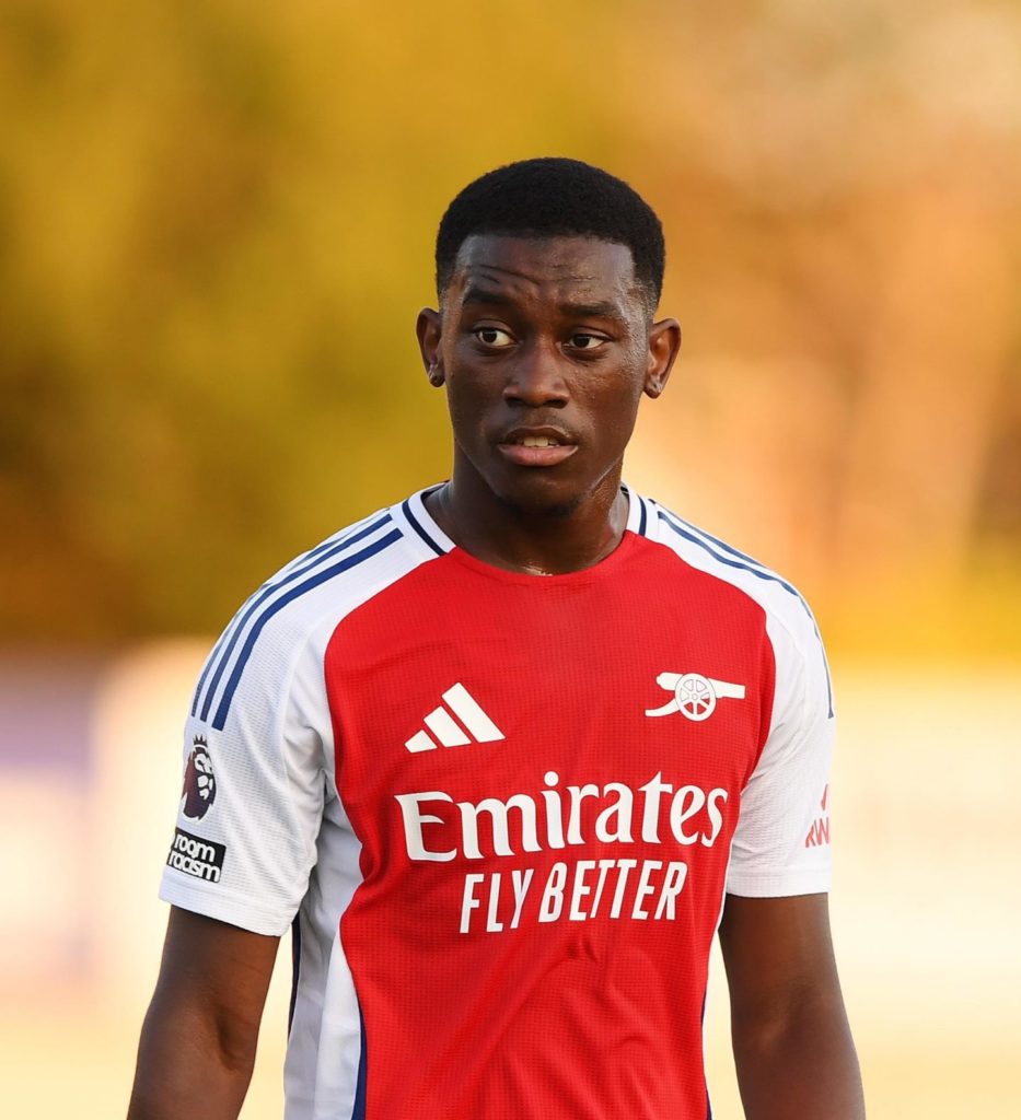 Khayon Edwards playing for the Arsenal u21s (Photo via Arsenal Academy on Instagram)