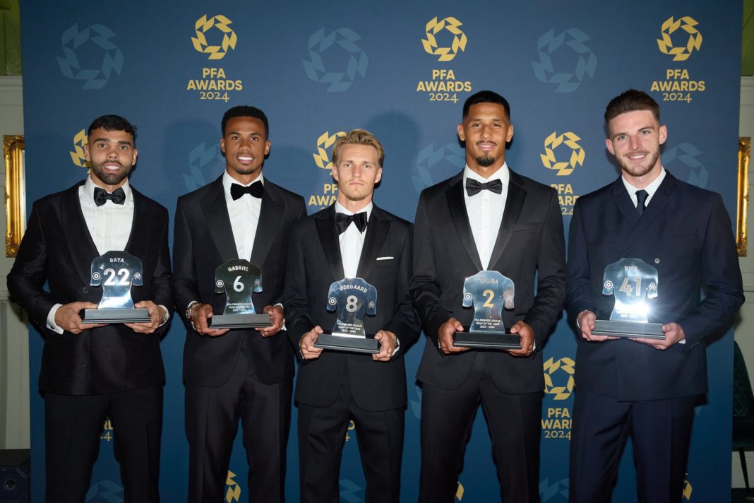 Arsenal players receive PFA Team of the Year awards (Photo via David Raya on Twitter)