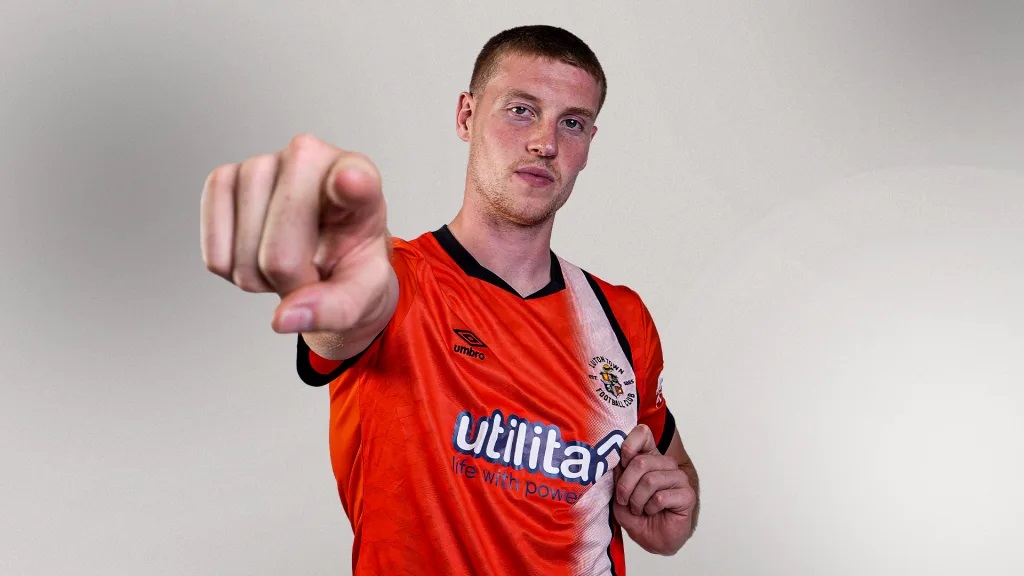 Mark McGuinness signs for Luton Town (Photo via LutonTown.co.uk)