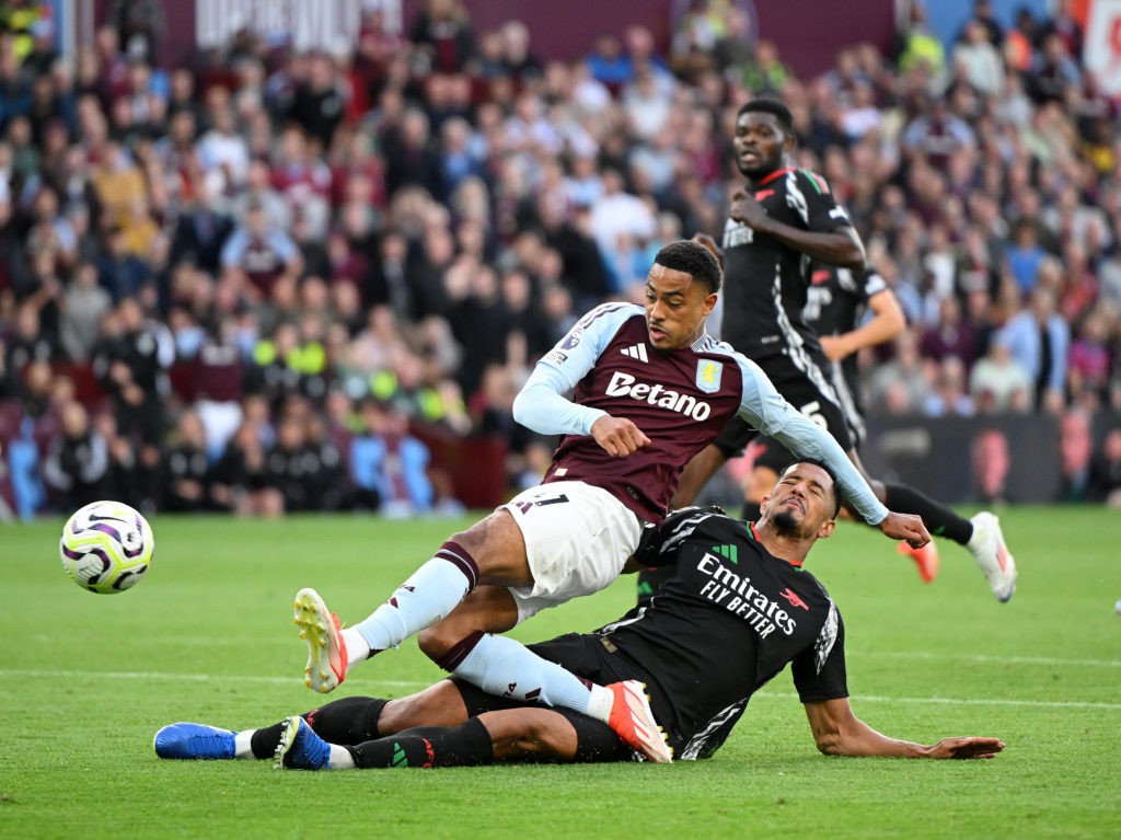 aston villa fc v arsenal fc premier league 5