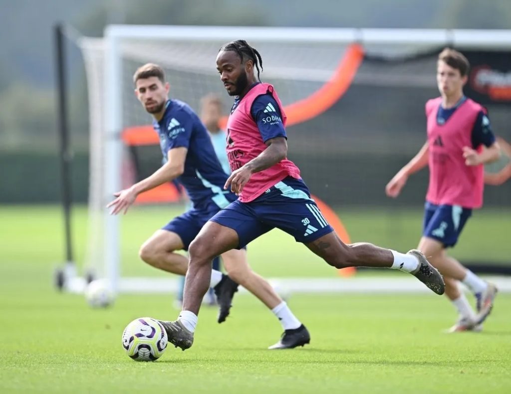 Raheem Sterling in training with Arsenal (Photo via Arsenal.com)