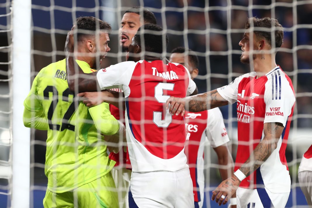 BERGAMO, ITALY - SEPTEMBER 19: David Raya of Arsenal FC celebrates with his team-mates after saving a penalty during the UEFA Champions League 2024/25 League Phase MD1 match between Atalanta BC and Arsenal FC at Stadio di Bergamo on September 19, 2024 in Bergamo, Italy. (Photo by Marco Luzzani/Getty Images)