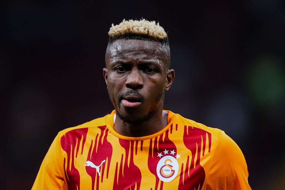 ISTANBUL, TURKEY: Victor Osimhen of Galatasaray looks on during the Turkish Super League match between Galatasaray and Rizespor at Rams Park Stadium on September 14, 2024. (Photo by Ahmad Mora/Getty Images)