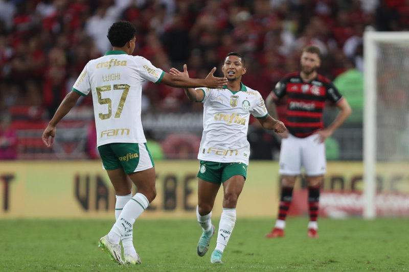 RIO DE JANEIRO, BRAZIL - AUGUST 11: Luighi of Palmeiras celebrates after scoring the team´s first goal with teamamte Rony after a VAR check during the match between Flamengo and Palmeiras as part of Brasileirao 2024 at Maracana Stadium on August 11, 2024 in Rio de Janeiro, Brazil. (Photo by Wagner Meier/Getty Images)