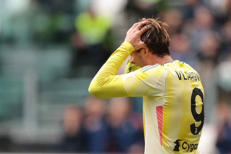 TURIN, ITALY - OCTOBER 06: Dusan Vlahovic of Juventus reacts during the Serie A match between Juventus FC and Cagliari Calcio at  Allianz Stadium on October 06, 2024 in Turin, Italy. (Photo by Jonathan Moscrop/Getty Images)